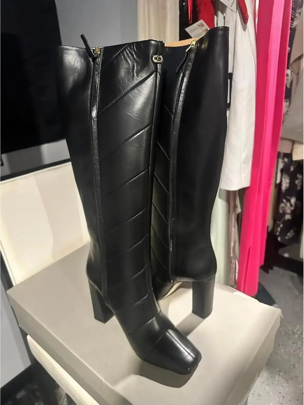 Dee Ocleppo new boxsize